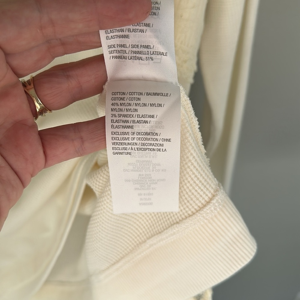 Lori Goldstein Thermal Lace Detail Cream asymmetrical Top XL - Picture 4 of 8